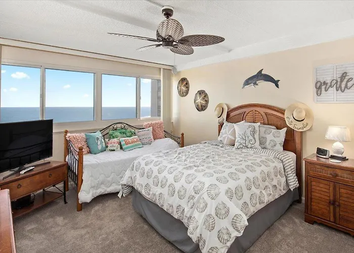 Beautiful Views From 2 Bedroom Atlantis With Outdoor Pool! Ferienhaus
