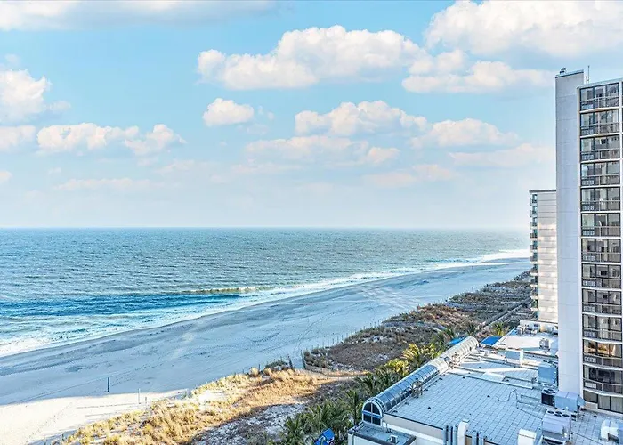 Hébergement de vacances Beautiful Views From 2 Bedroom With Outdoor Pool! *